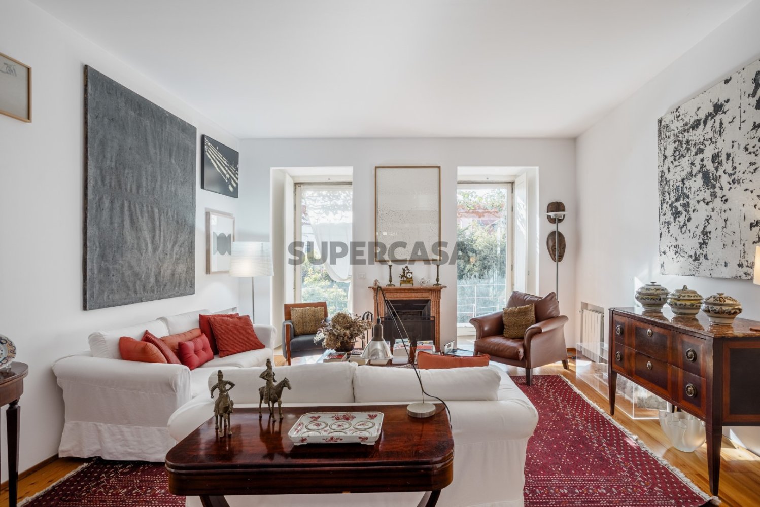 3 bedrooms Apartment in Lisbon, Portugal No. 160271