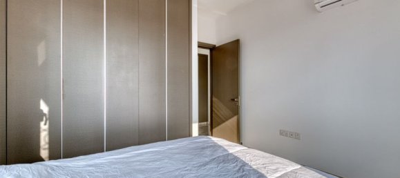 4 bedrooms Villa in Paralimni, Cyprus No. 9489 19