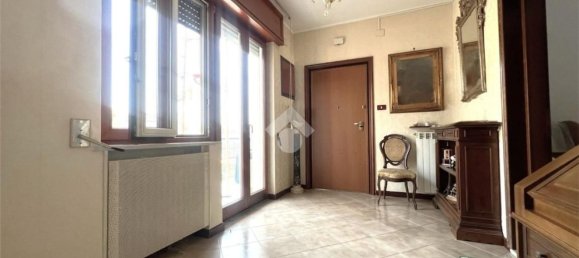 6 rooms Apartment in Casoria, Italy No. 279620 19