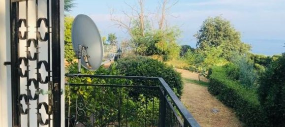 5 rooms Villa in Varazze, Italy No. 220986 4