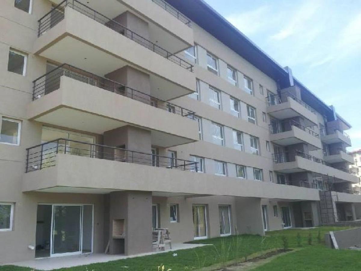 Студия в Мальвинас Архентинас, Аргентина № 58761