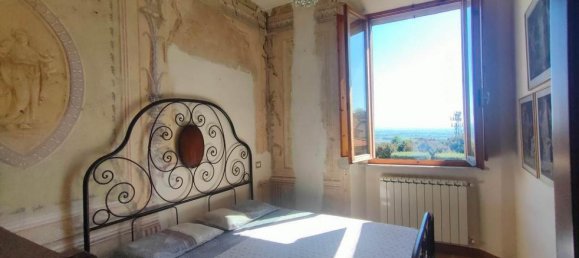 3 Schlafzimmer Wohnung in Sinalunga, Italy, Nr. 1585 8