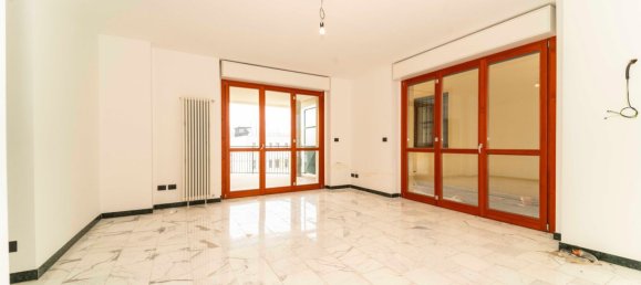 3-Zimmer Penthouse in Turin, Italy, Nr. 12607 8