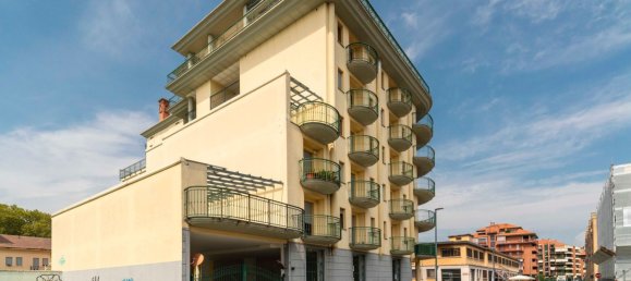 3-Zimmer Penthouse in Turin, Italy, Nr. 12607 2