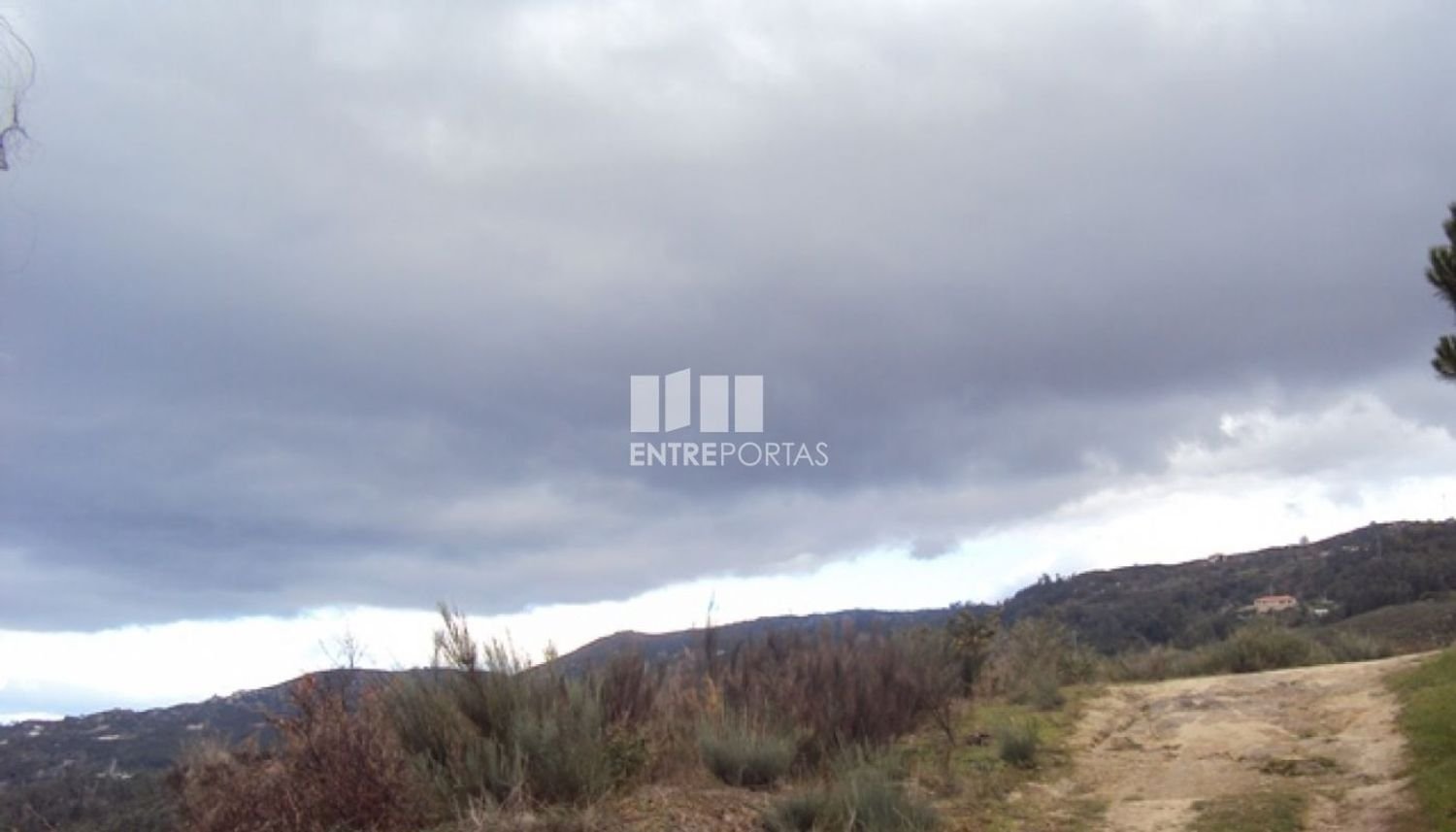 Grundstück in Marco de Canaveses, Portugal 27000m², Nr. 55083