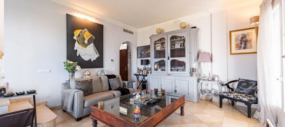 4 bedrooms Villa in Istan, Spain No. 245493 6