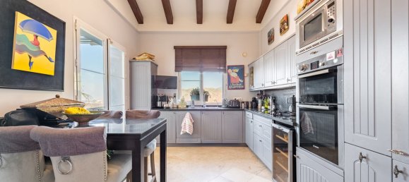 4 bedrooms Villa in Istan, Spain No. 245493 8