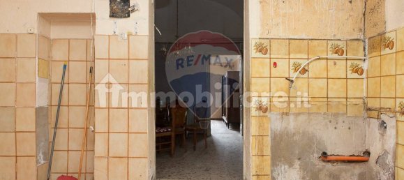 4 bedrooms House in Catania, Italy No. 237547 10