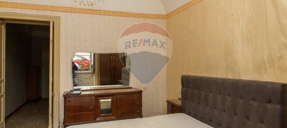 4 bedrooms House in Catania, Italy No. 237547 5