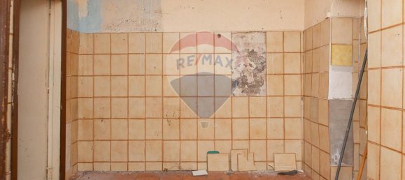 4 bedrooms House in Catania, Italy No. 237547 8