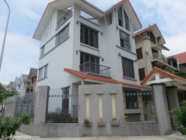 Villa T4 em Cau Giay, Vietnam N.º 300