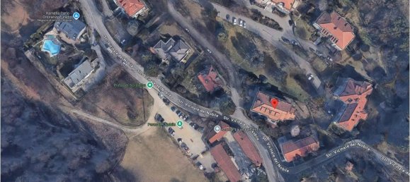 2 bedrooms Apartment in Turin, Italy No. 9051 6