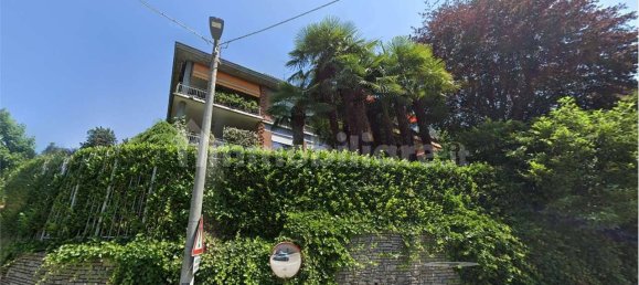 2 bedrooms Apartment in Turin, Italy No. 9051 5