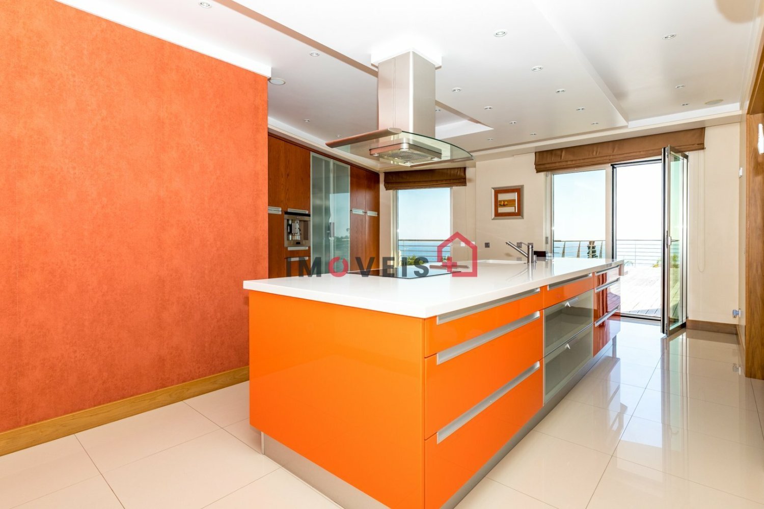 Villa de 4 dormitorios en Albufeira, Portugal No. 25686