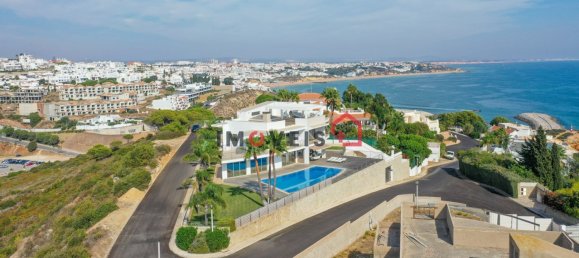 Villa de 4 dormitorios en Albufeira, Portugal No. 25686 9
