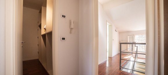 5 bedrooms House in Ferrara, Italy No. 330143 6