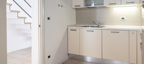 5 bedrooms House in Ferrara, Italy No. 330143 23