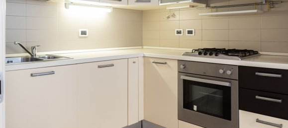 5 bedrooms House in Ferrara, Italy No. 330143 25