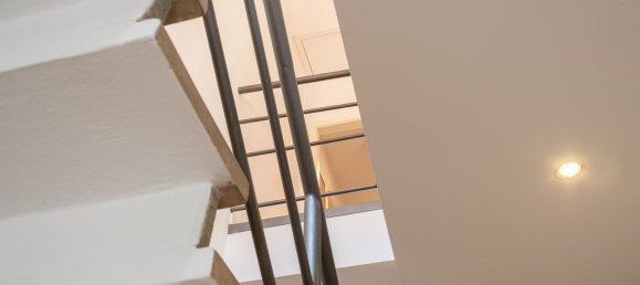 5 bedrooms House in Ferrara, Italy No. 330143 20