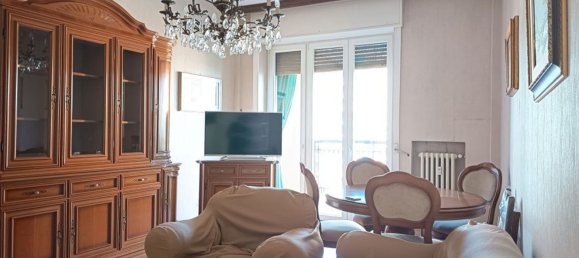 Apartamento de 3 divisões em Sesto San Giovanni, Italy N.º 264889 2