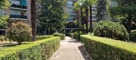 Apartamento de 3 divisões em Sesto San Giovanni, Italy N.º 264889 32