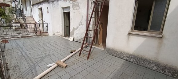 4 bedrooms House in Guardiagrele, Italy No. 319007 16