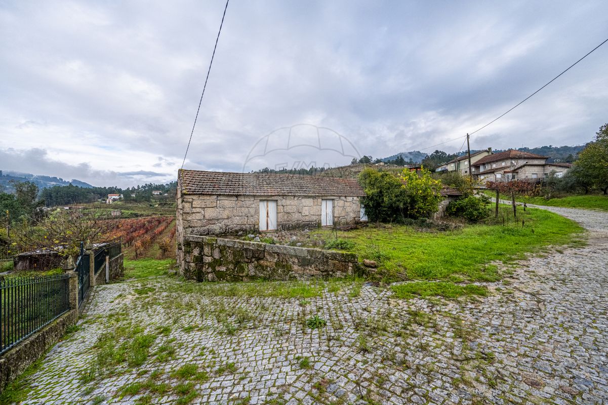 2 bedrooms House in Amarante, Portugal No. 30244