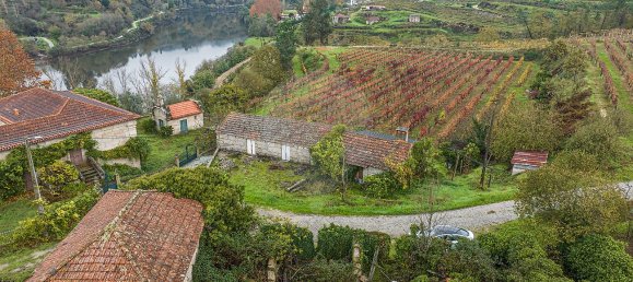 2 bedrooms House in Amarante, Portugal No. 30244 7