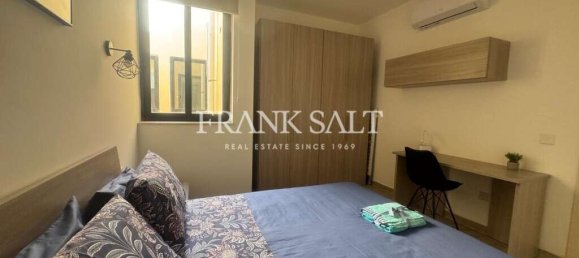 3 bedrooms Penthouse in Victoria, Malta No. 6139 10