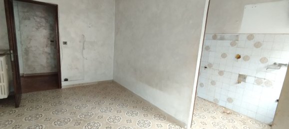 2 rooms Apartment in Turin, Italy No. 172804 10