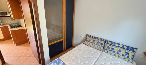 3 rooms Apartment in Sale Marasino, Italy No. 287698 11