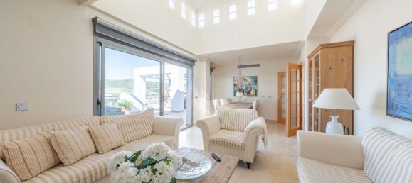 3 bedrooms Penthouse in Estepona, Spain No. 163363 13