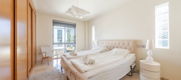 3 bedrooms Penthouse in Estepona, Spain No. 163363 6