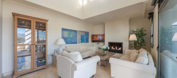 3 bedrooms Penthouse in Estepona, Spain No. 163363 17