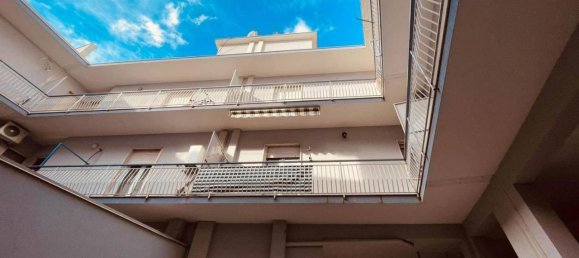 4 rooms Apartment in Floridia, Italy No. 65768 20