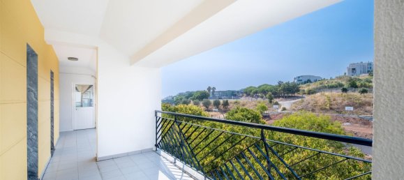 3 bedrooms Penthouse in Oeiras, Portugal No. 122733 16