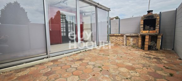 Casa de 3 dormitorios en Leves, France No. 52017 10