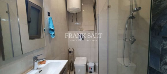 3 bedrooms Apartment in Pembroke, Malta No. 7331 13