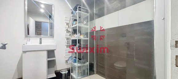 2 bedrooms Apartment in Paris, France No. 166896 10