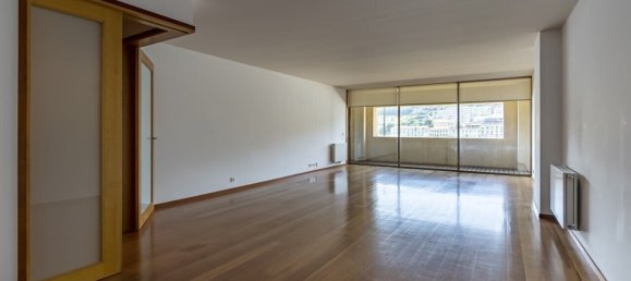 Квартира с 2 спальнями в Порту, Португалия № 132570 4