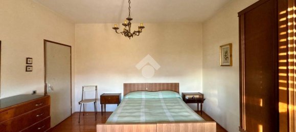 Casa de 8 divisões em San Pietro di Feletto, Italy N.º 232354 27