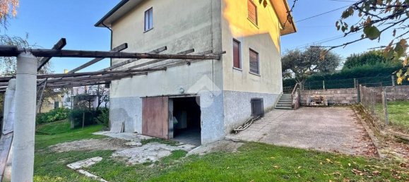 Casa de 8 divisões em San Pietro di Feletto, Italy N.º 232354 44