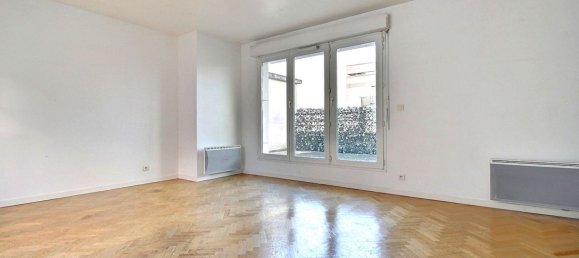 3 chambres Appartement à Clichy, France No. 169008 6