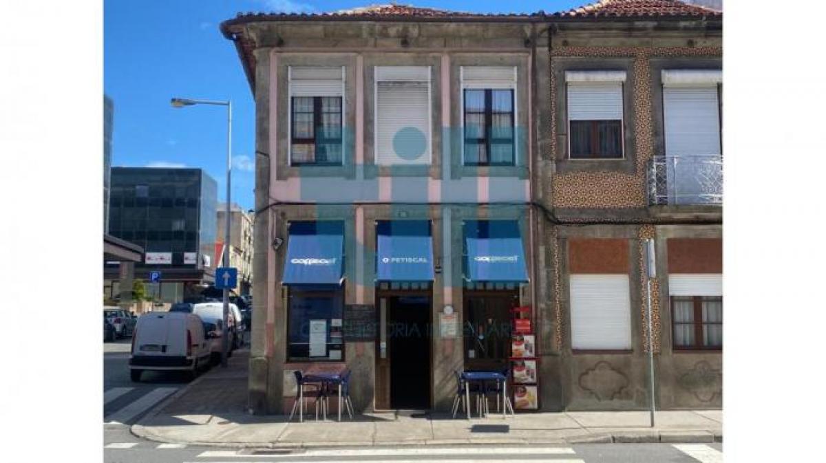 Магазин 100м² в Порту, Португалия № 8199