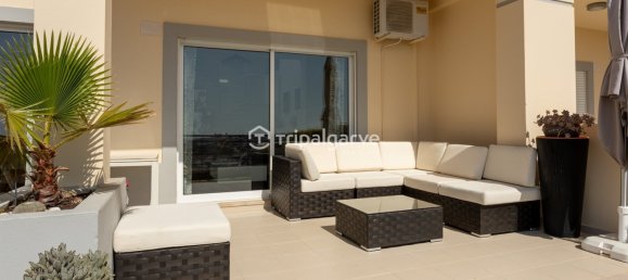 Villa de 4 dormitorios en Albufeira, Portugal No. 252121 3