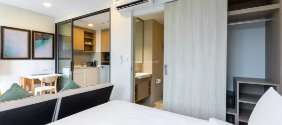 1 chambre condominium à vendre à Phuket, Southern Thailand, Thailand № 60826 5