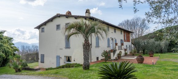 5 bedrooms Villa in Lucca, Italy No. 106308 44