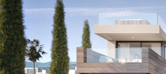 4 bedrooms Villa in Manilva, Spain No. 2485 3