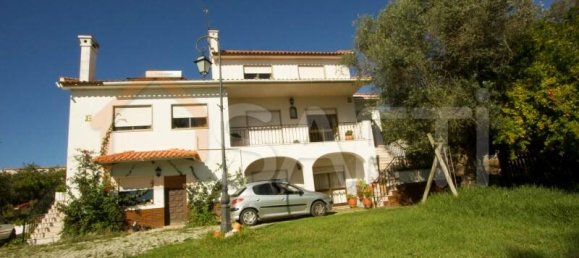 Дом с 6 спальнями в Aljubarrota, Португалия № 141446 2