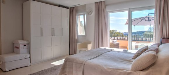 2 bedrooms Penthouse in Marbella, Spain No. 113408 9